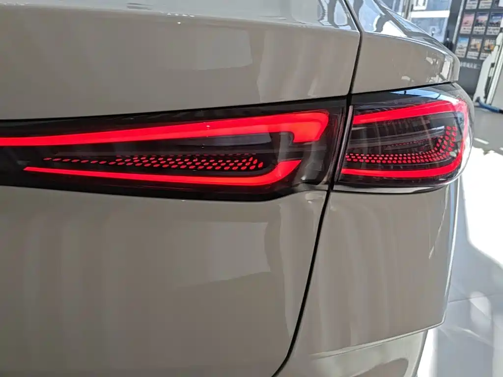BYD Seal 06 — фото 8