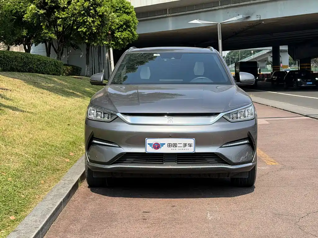 BYD PLUS New Energy — фото 2