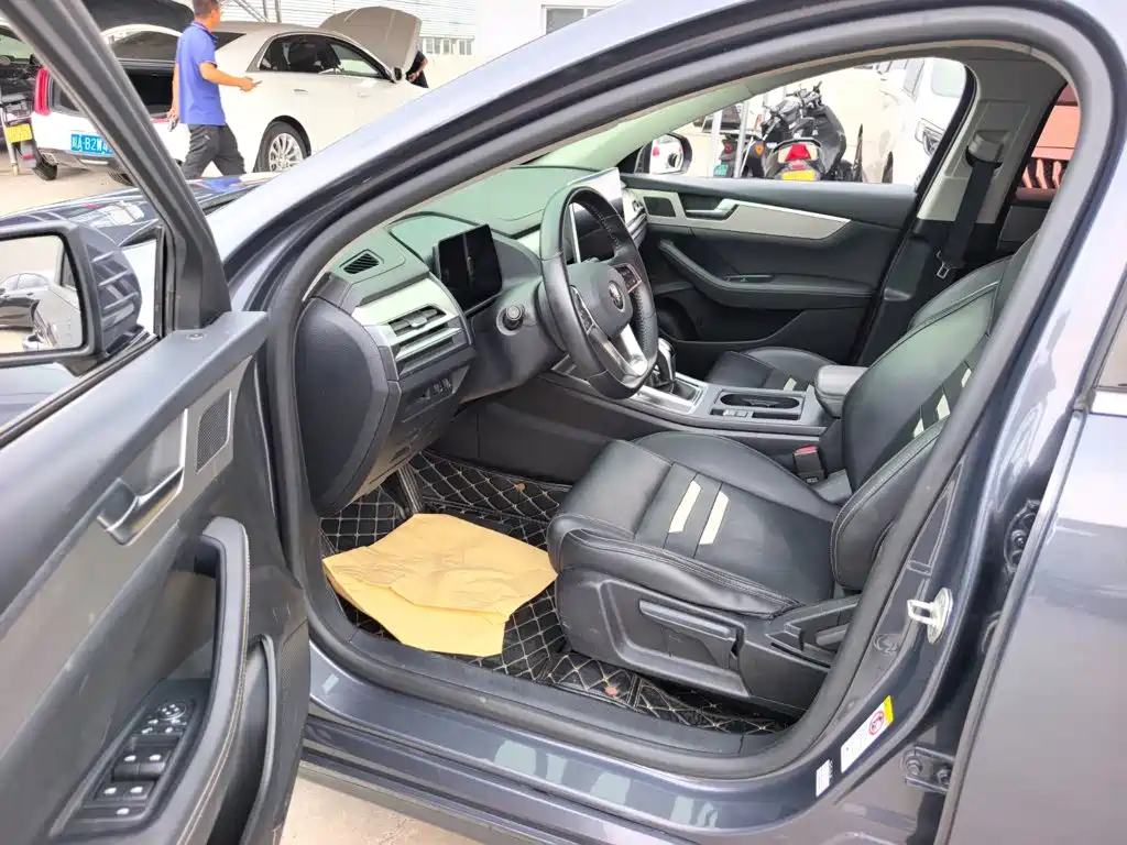 BYD Qin Pro — фото 11