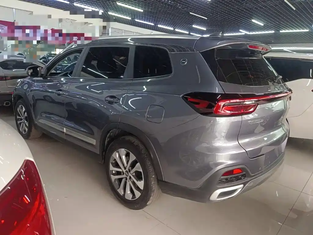 Chery Tiggo 8 — фото 4