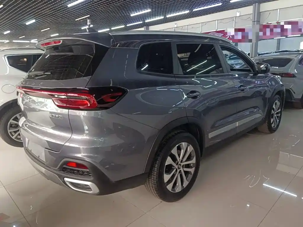 Chery Tiggo 8 — фото 6