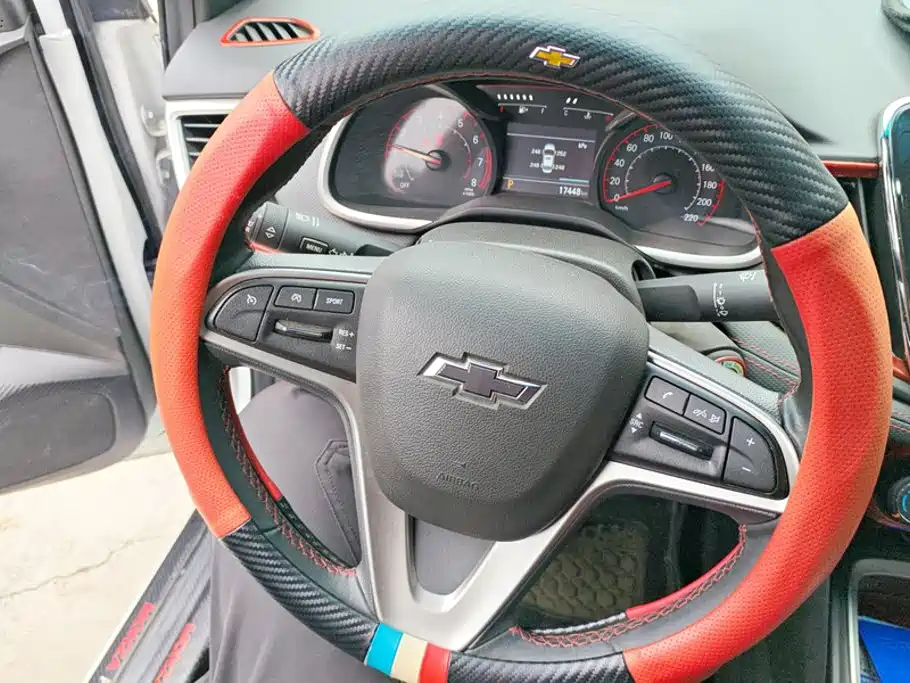 Chevrolet Monza — фото 15