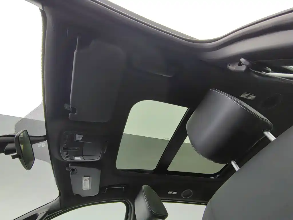 Ford Everest — фото 14