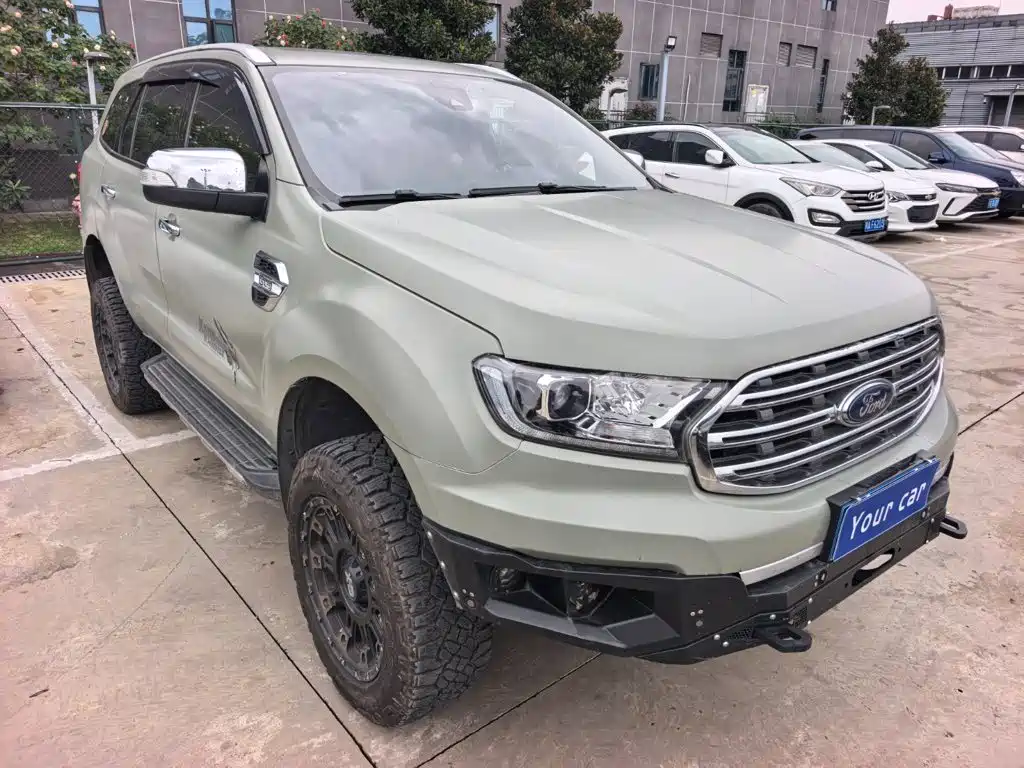 Ford Everest — фото 3