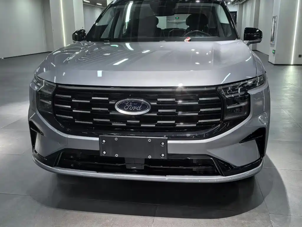 Ford Edge — фото 2