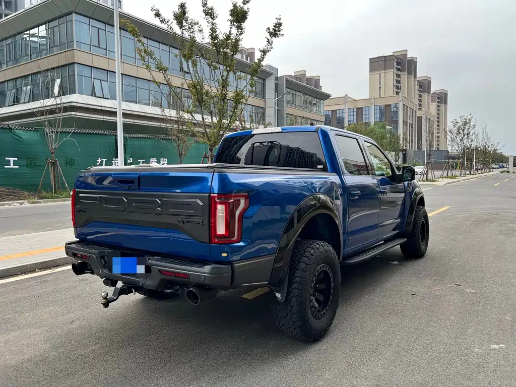 Ford F-150 Raptor — фото 4