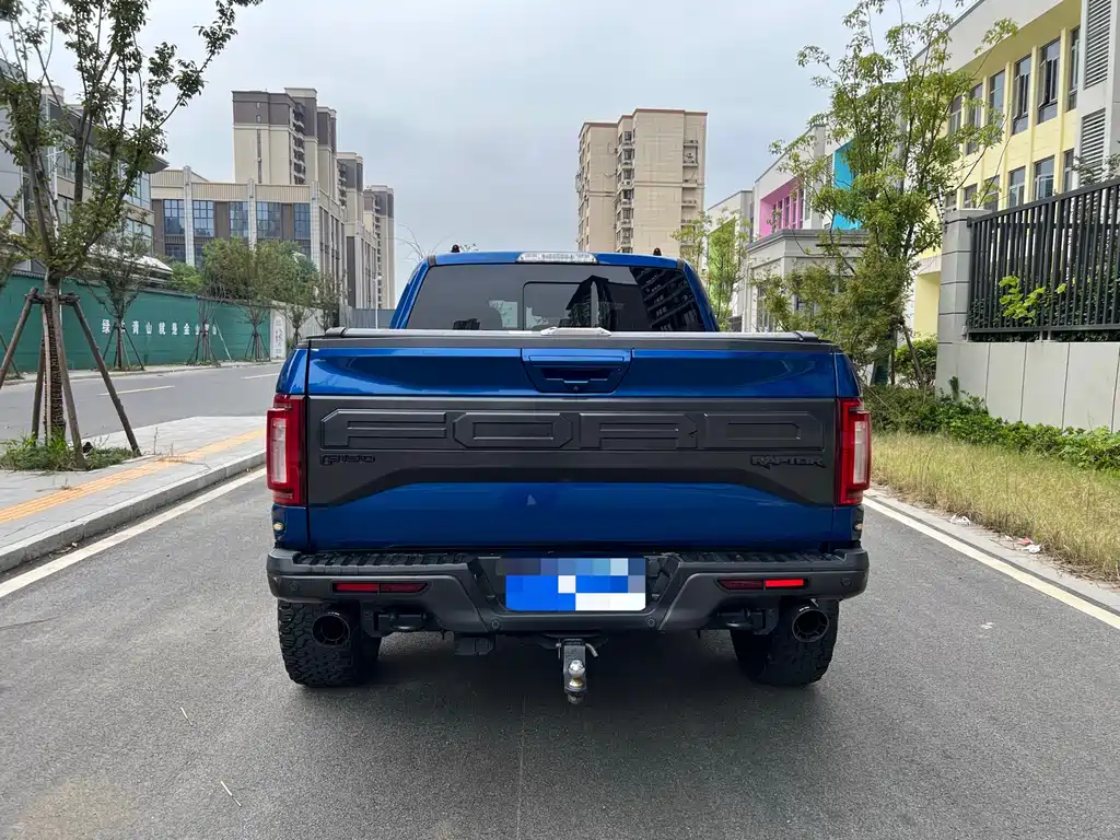 Ford F-150 Raptor — фото 5
