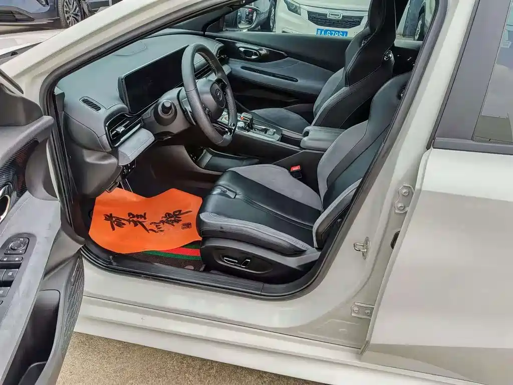 GAC Motor Shadow Leopard — фото 5