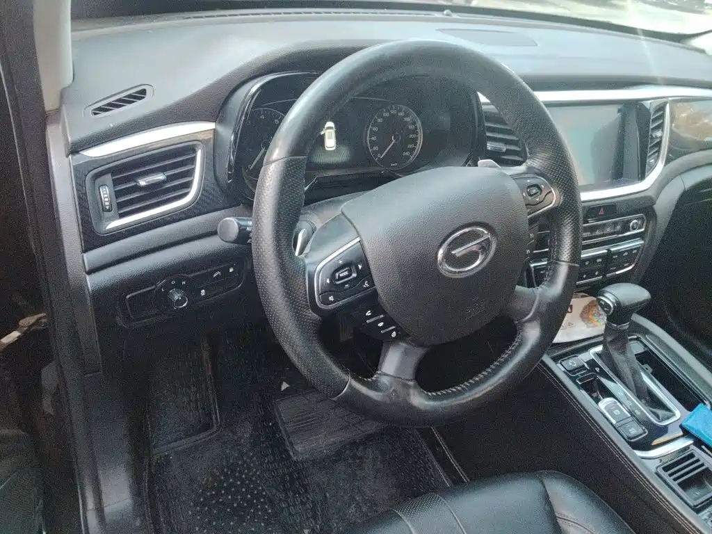 GAC Motor Trumpchi GS7 — фото 6