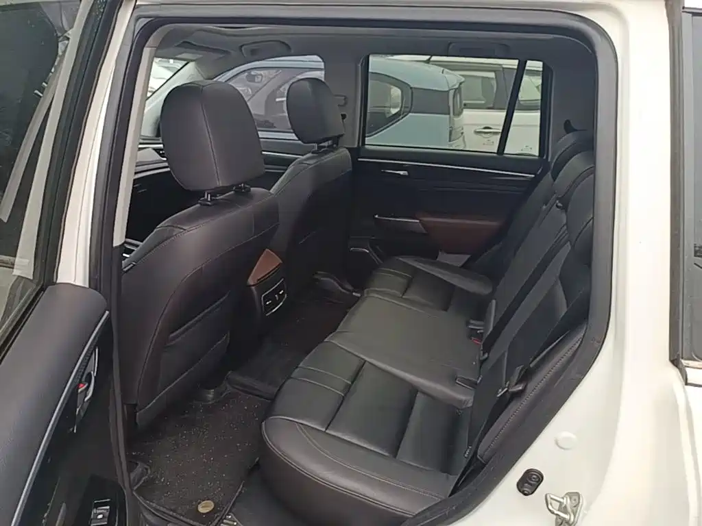 GAC Motor Trumpchi GS7 — фото 16