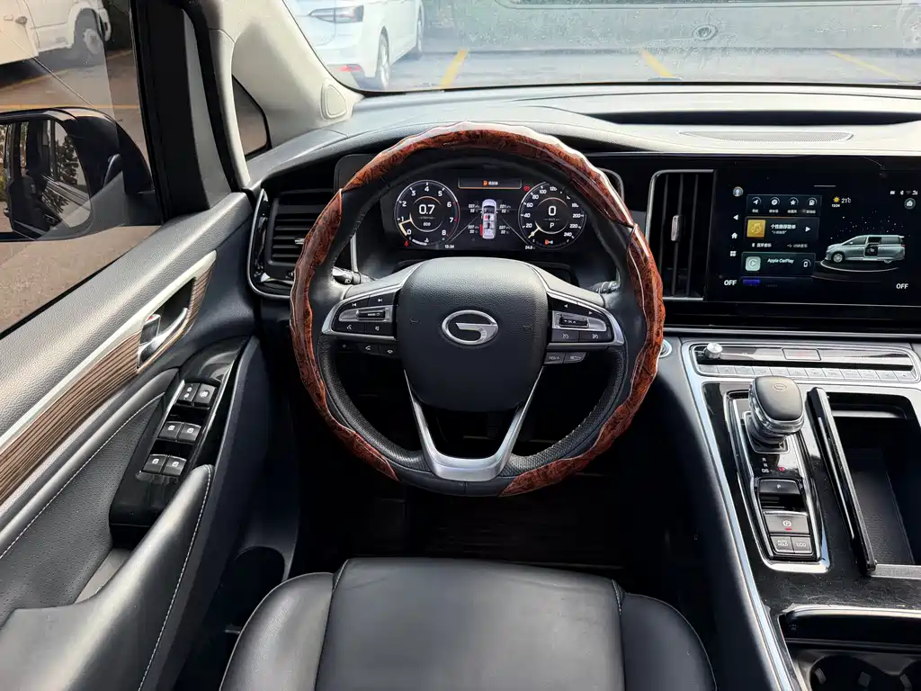 GAC Motor Trumpchi M8 — фото 17