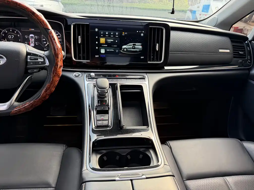 GAC Motor Trumpchi M8 — фото 18