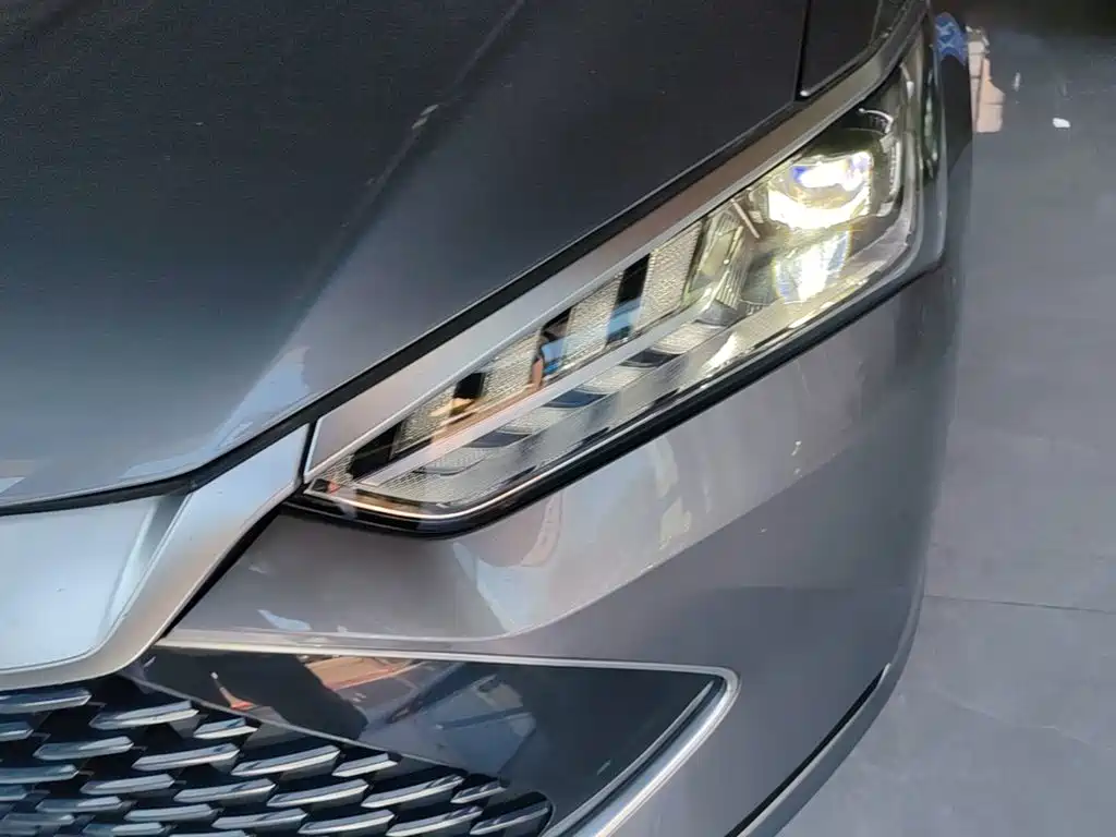 BYD Qin PLUS — фото 24