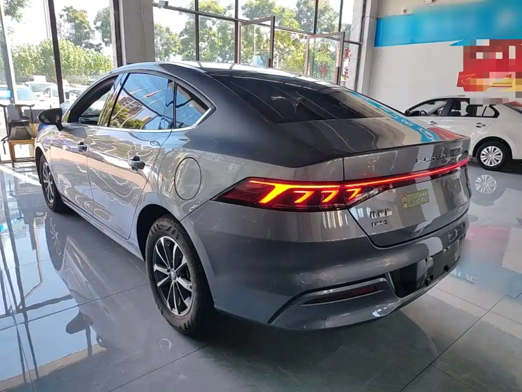 BYD Qin PLUS — фото 5