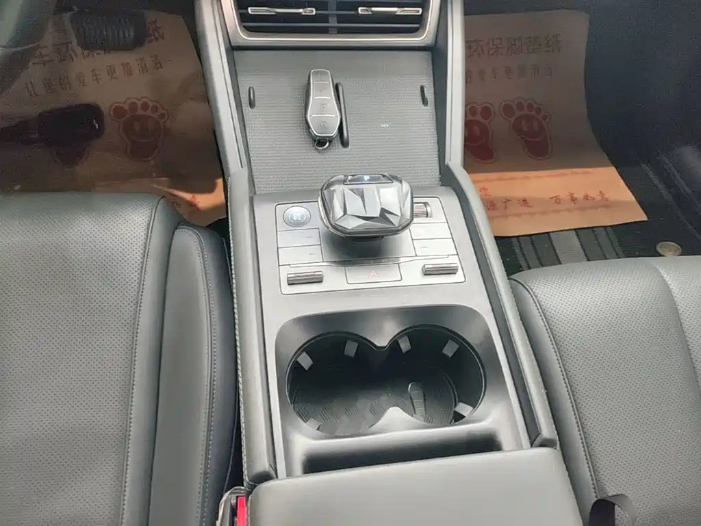 BYD Qin L — фото 14