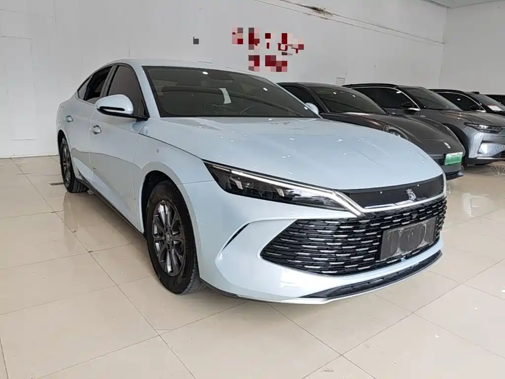 BYD Qin L — фото 4