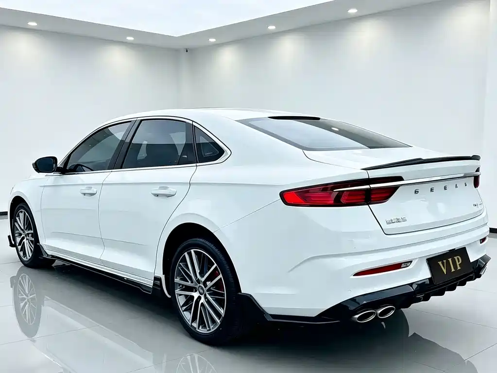 Geely Preface — фото 9
