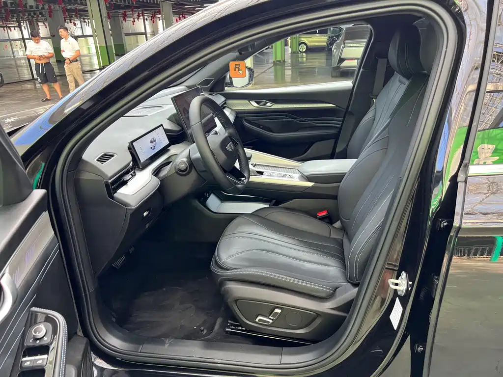 Geely Preface — фото 4