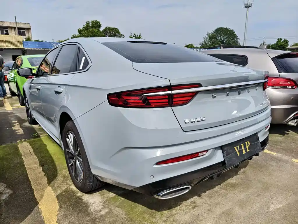 Geely Preface — фото 14