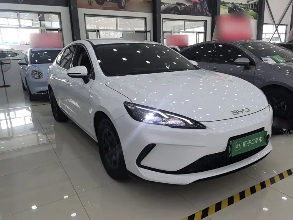 BYD Seal 05 DM-i — фото 4