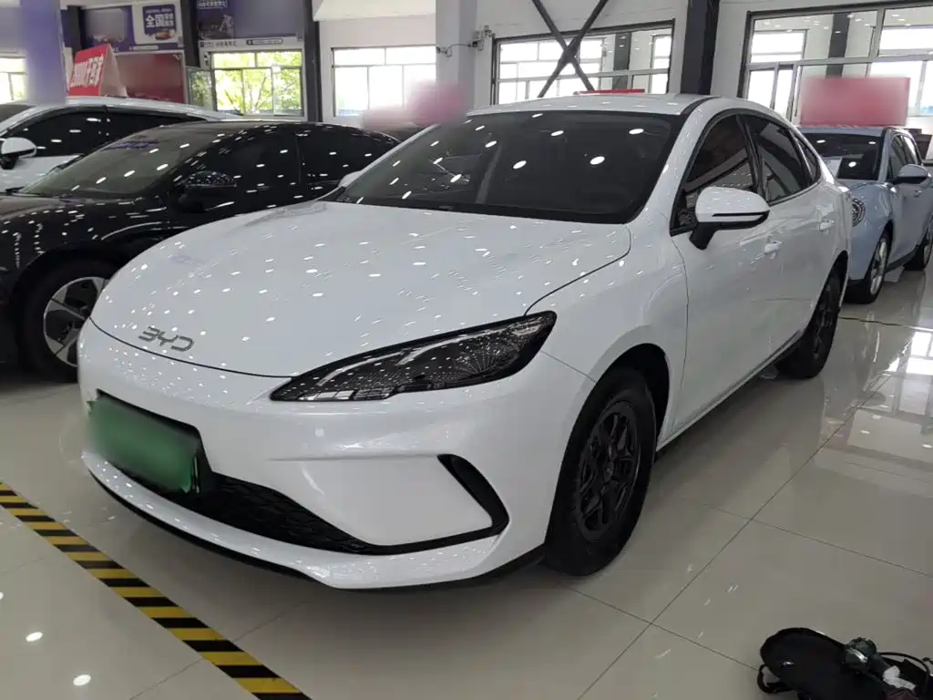 BYD Seal 05 DM-i