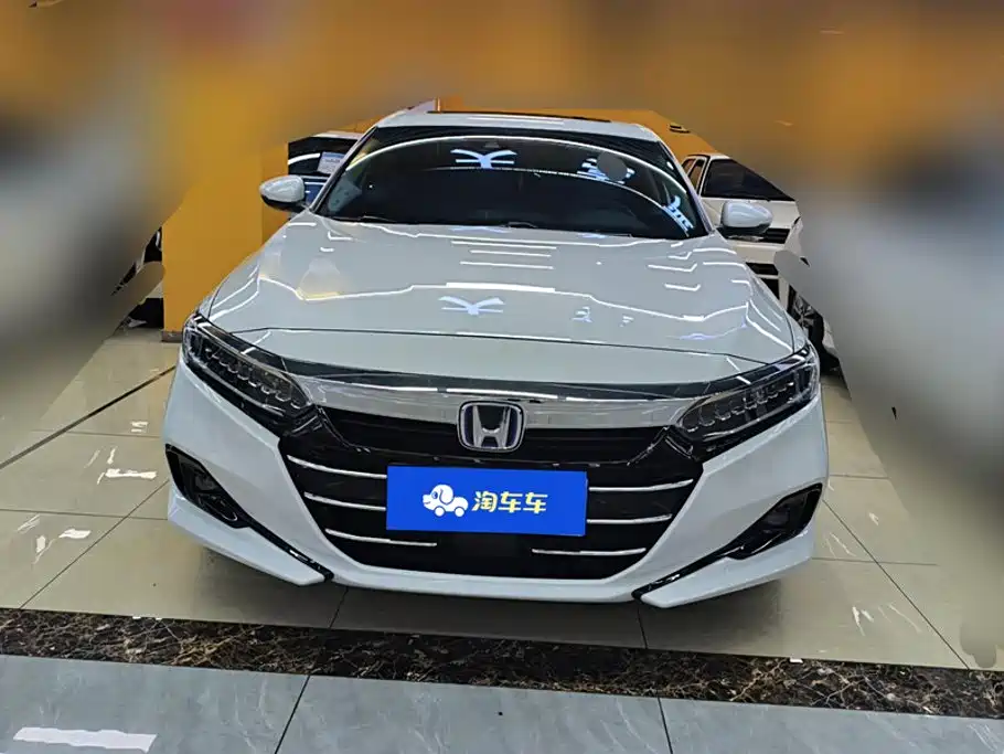 Honda Accord — фото 2