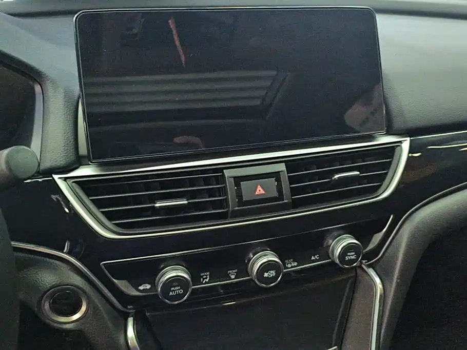 Honda Accord — фото 13