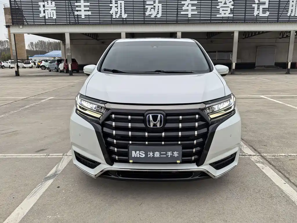 Honda Elysion — фото 2