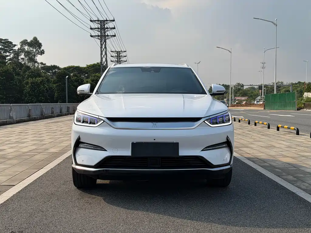 BYD PLUS New Energy — фото 2