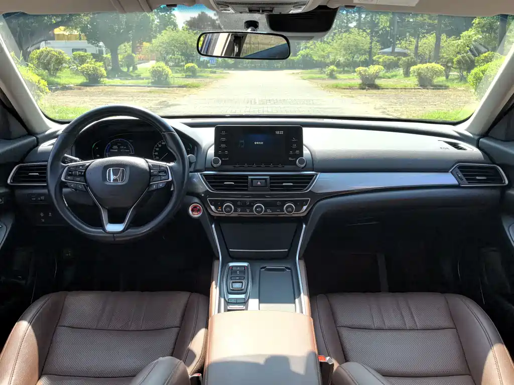 Honda Inspire — фото 4
