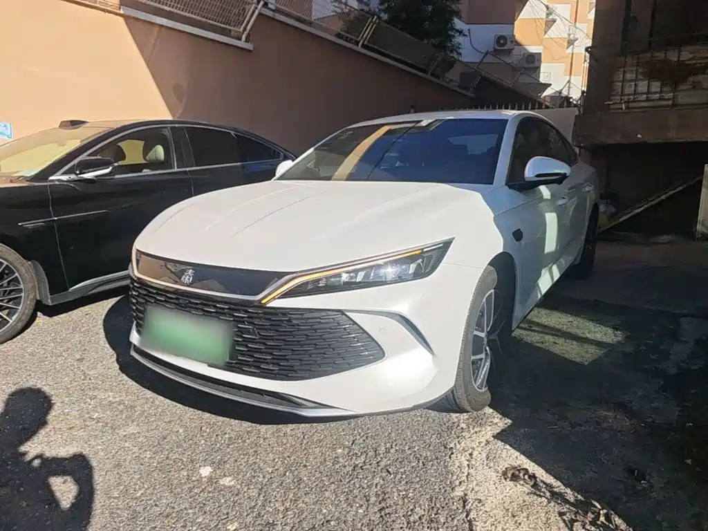 BYD Qin L — фото 2