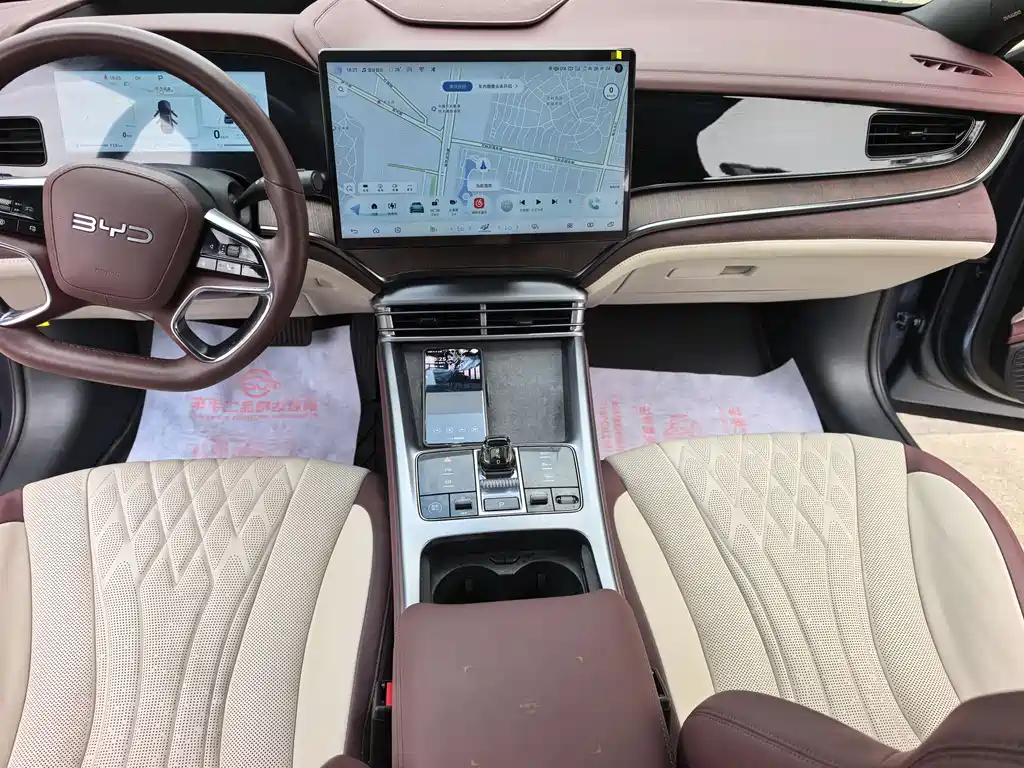 BYD Seal — фото 11