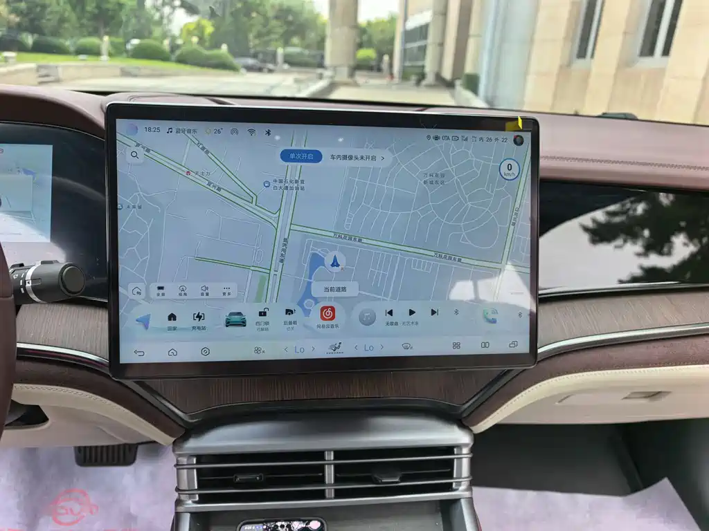 BYD Seal — фото 13