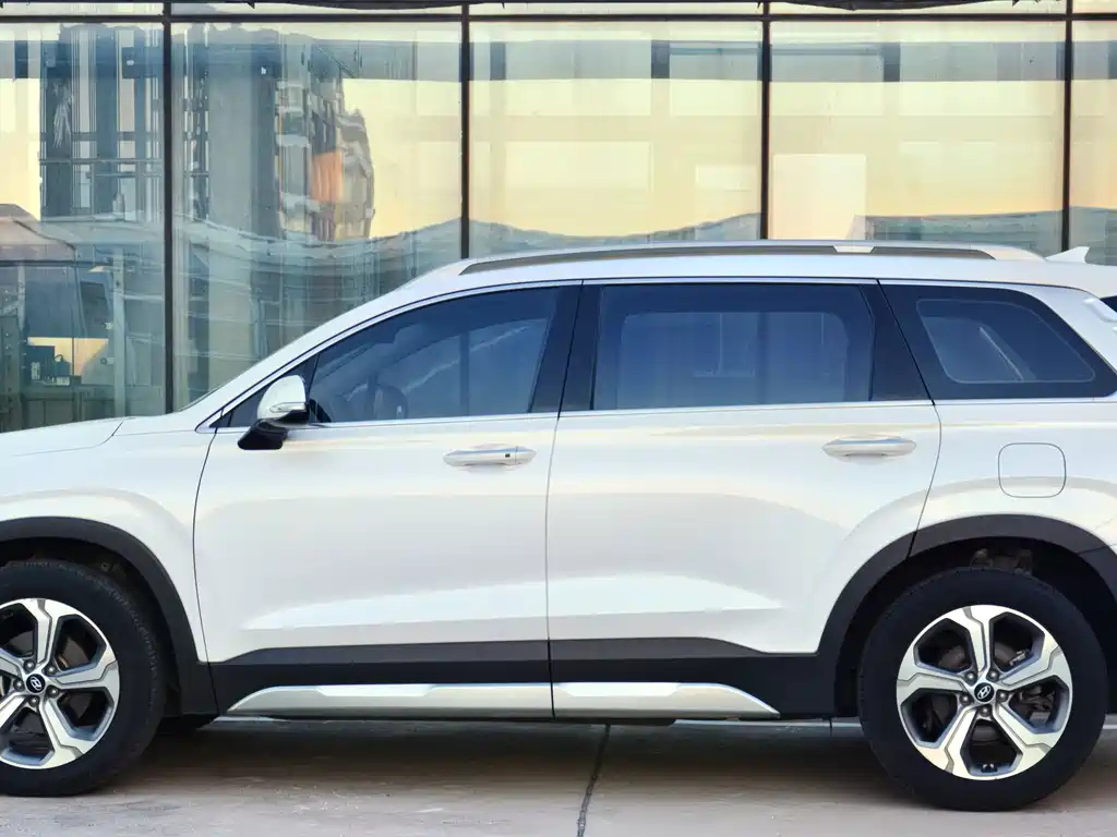 Hyundai Santa Fe — фото 2