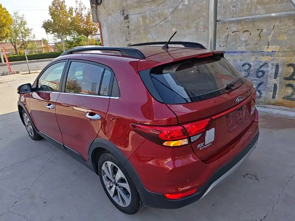 Kia KX Cross — фото 4
