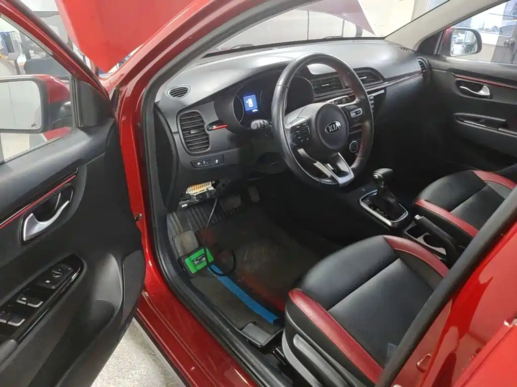 Kia KX Cross — фото 15
