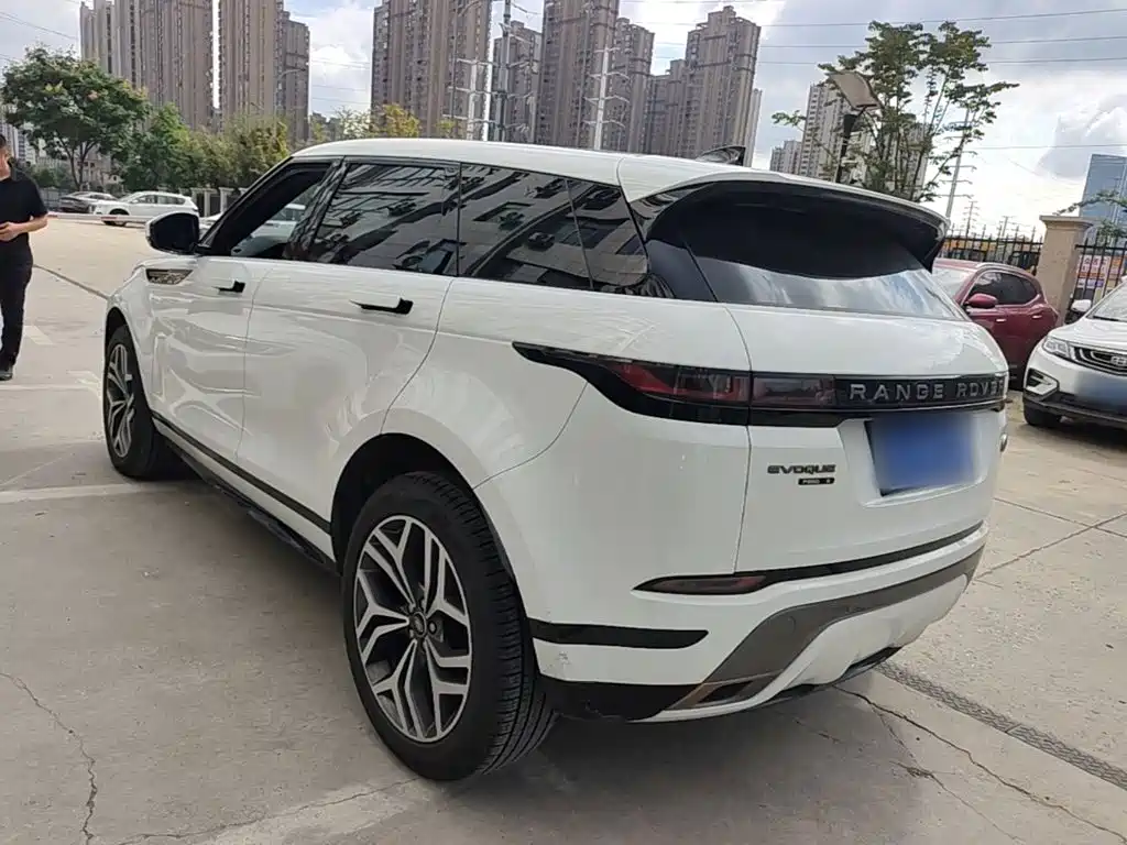 Land Rover Evoque — фото 4