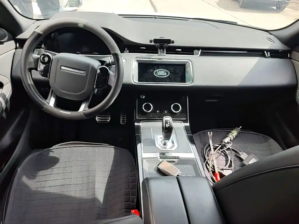 Land Rover Evoque — фото 9