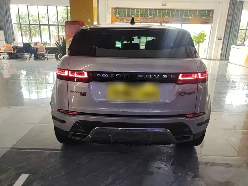Land Rover Evoque — фото 5
