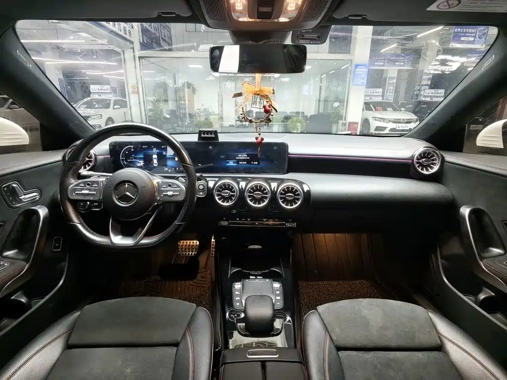 Mercedes-Benz CLA (Import) — фото 4