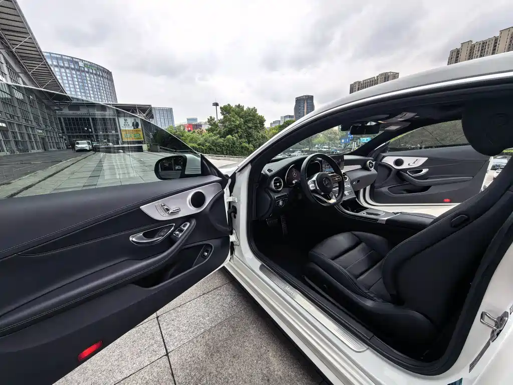 Mercedes-Benz C-Class (Import) — фото 7