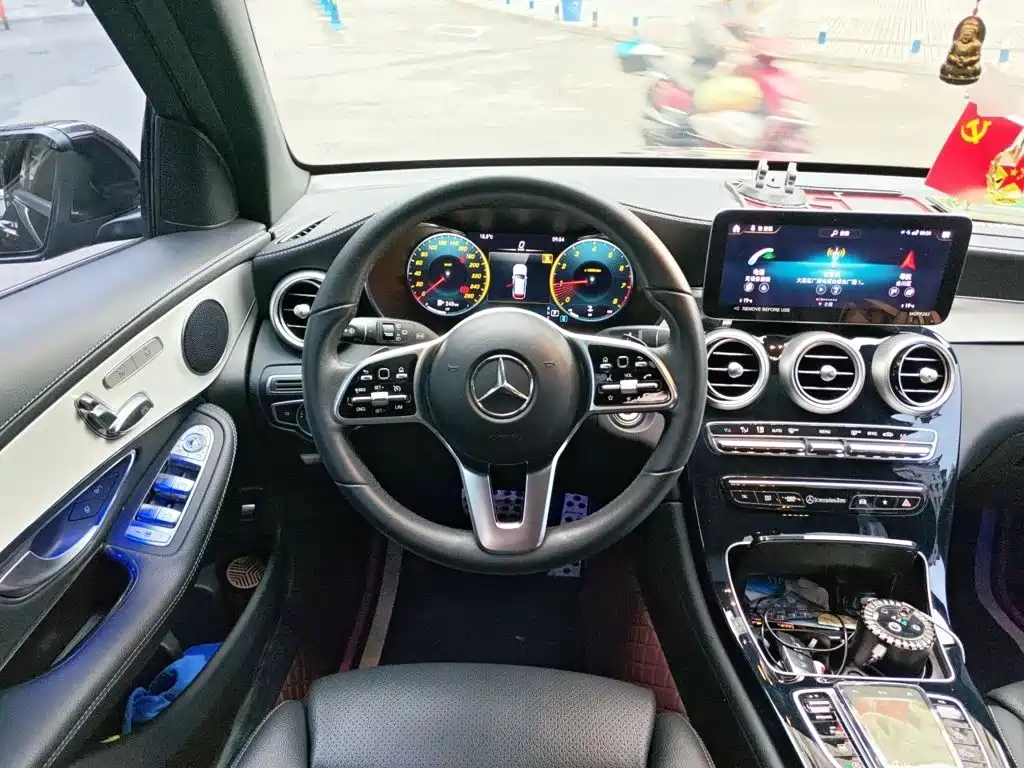 Mercedes-Benz GLC — фото 11