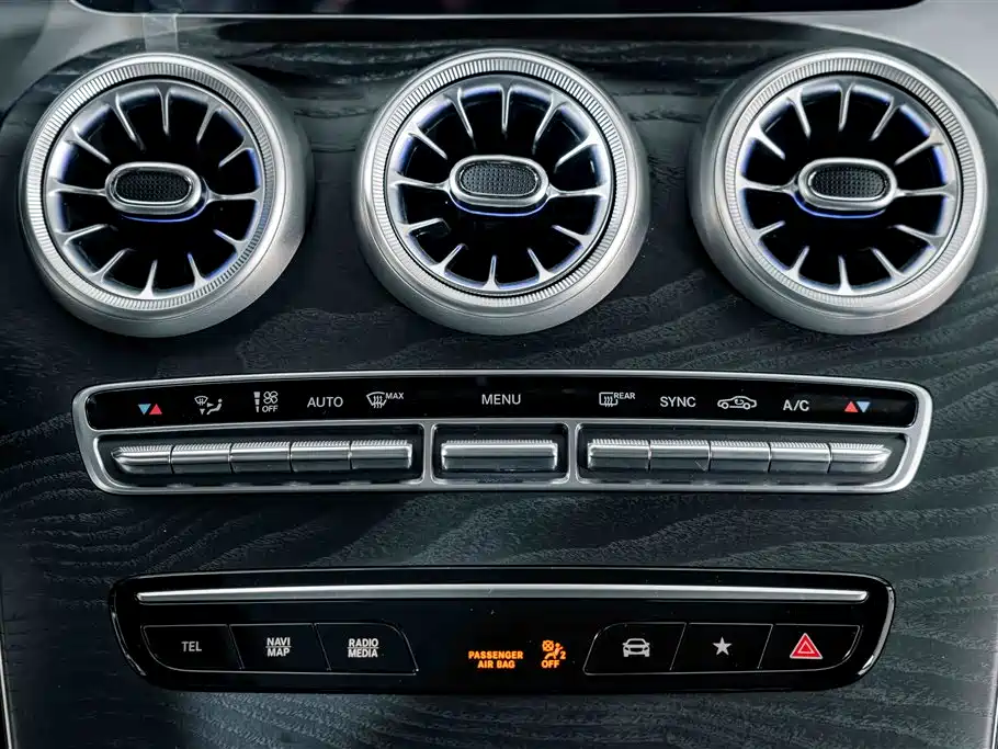 Mercedes-Benz GLC AMG — фото 13