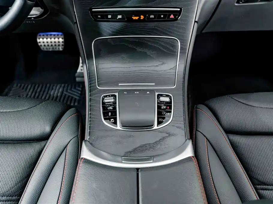 Mercedes-Benz GLC AMG — фото 14