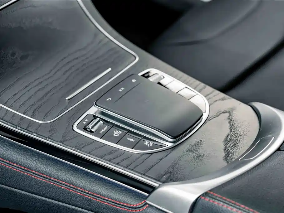 Mercedes-Benz GLC AMG — фото 17