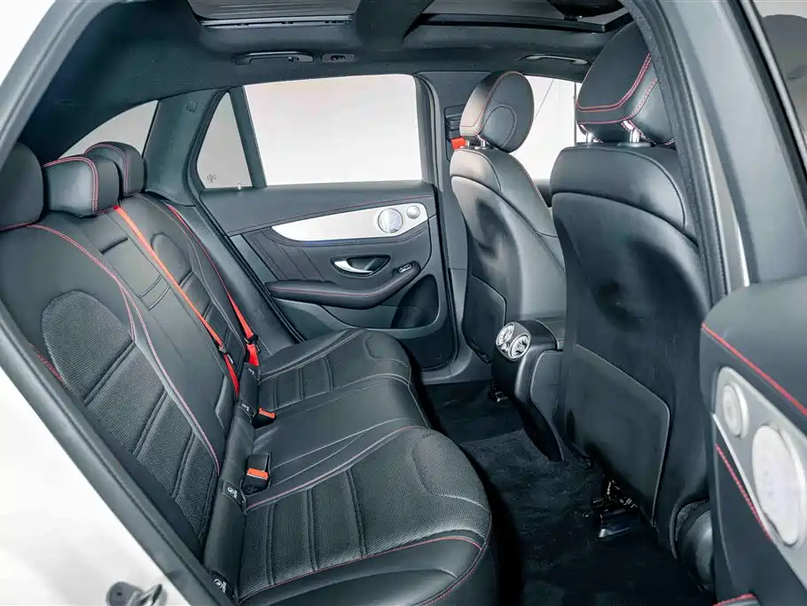 Mercedes-Benz GLC AMG — фото 23