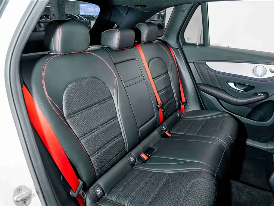 Mercedes-Benz GLC AMG — фото 24