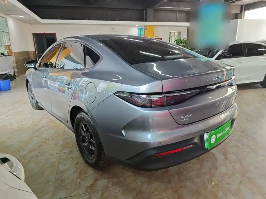 BYD Seal 05 DM-i — фото 5