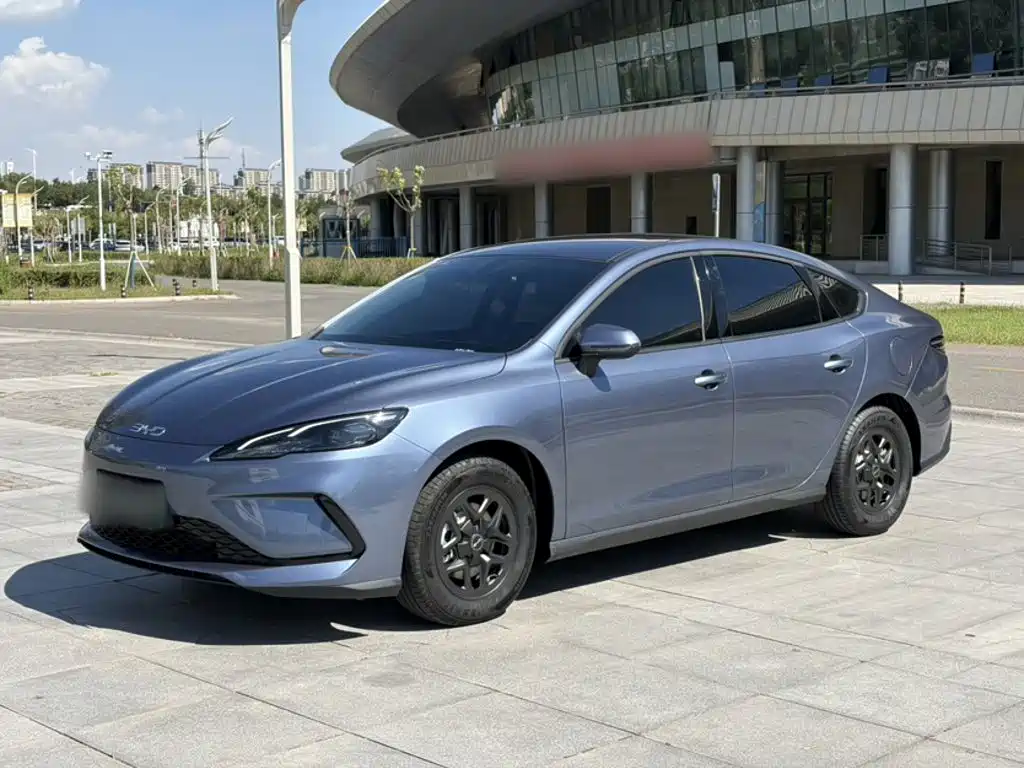 BYD Seal 05 DM-i — фото 2