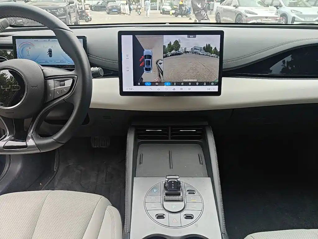 BYD Seal 06 — фото 13